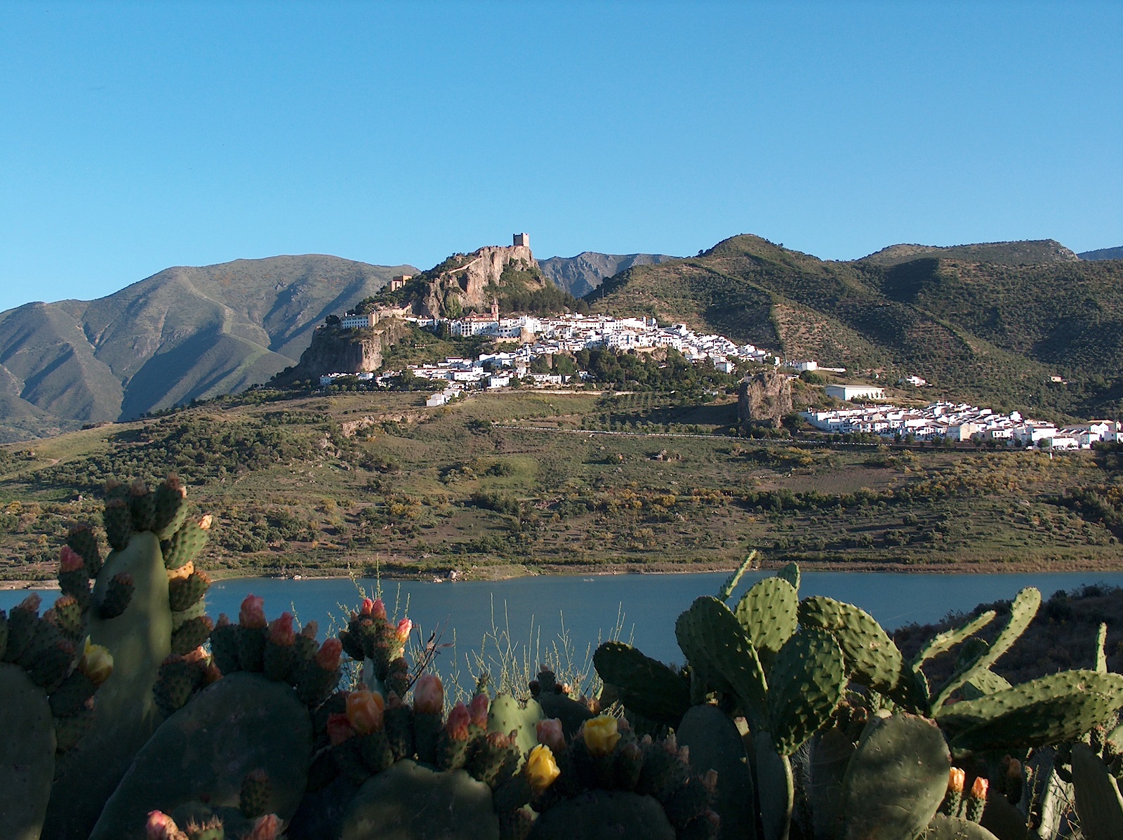 Zahara en la Sierra